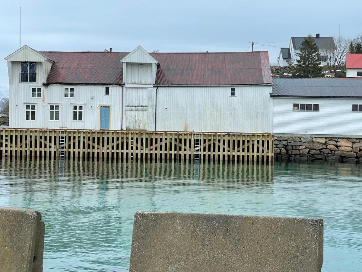 2. Etg I Dampskipsbrygga, Lodingen Havn ภายนอก รูปภาพ